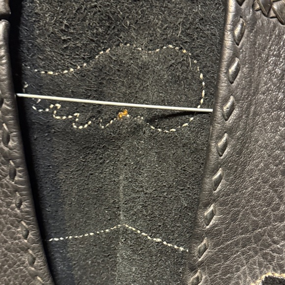 Black Leather Vest - Picture 4 of 6